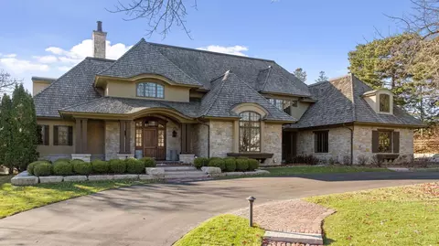 5208 Dundee Rd, Edina, MN 55436