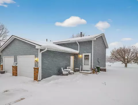 387 Phyllis St, Big Lake, MN 55309