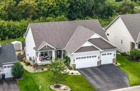 18156 Icon Ct, Lakeville, MN 55044