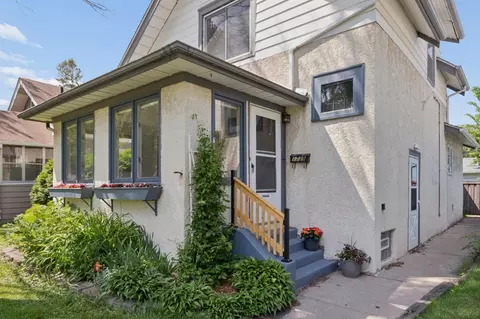 1739 Palace Ave, Saint Paul, MN 55105