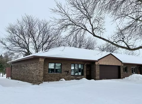 1850 Lakewood Ave, Albert Lea, MN 56007