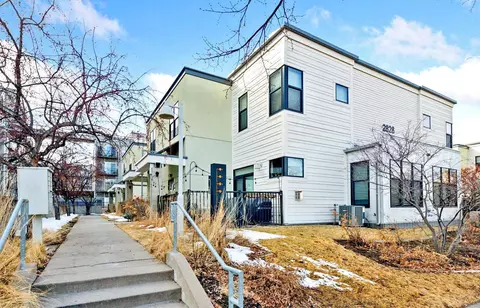 2828 Aldrich Ave S #103, Minneapolis, MN 55408