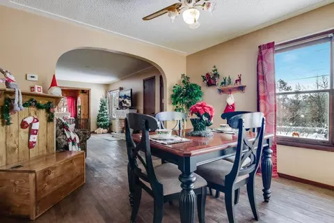 Dining - 224 E Arthur Ave, Bruce, WI 54819 photo 2 of 3