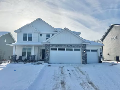 5065 Kerber Ct, Victoria, MN 55386
