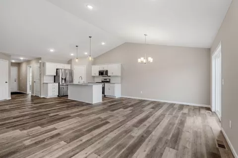 4724 5th St NE, Saint Cloud, MN 56304