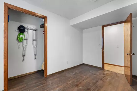Bedroom - 845 3rd Ave NW, Plainview, MN 55964 photo 7 of 7