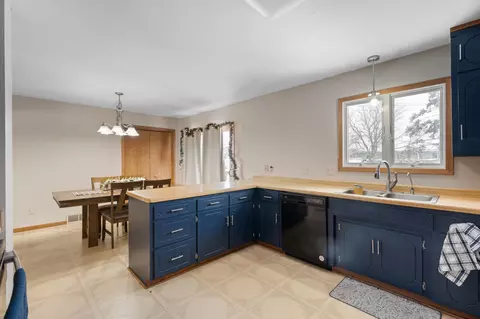 Kitchen - 845 3rd Ave NW, Plainview, MN 55964 photo 3 of 3