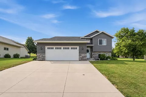632 Emma Dr SE, Cold Spring, MN 56320
