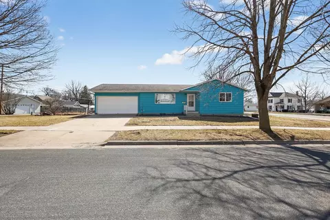 10 6th St SE, Chatfield, MN 55923