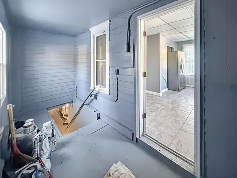963 3rd St E, Saint Paul, MN 55106 photo 27