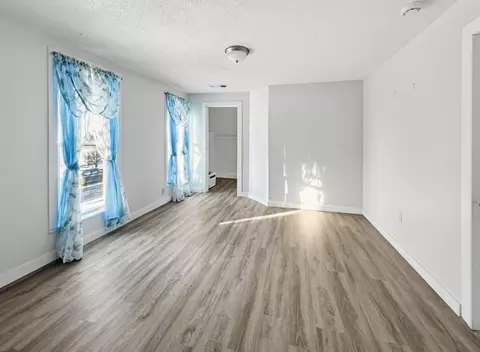 963 3rd St E, Saint Paul, MN 55106 photo 10
