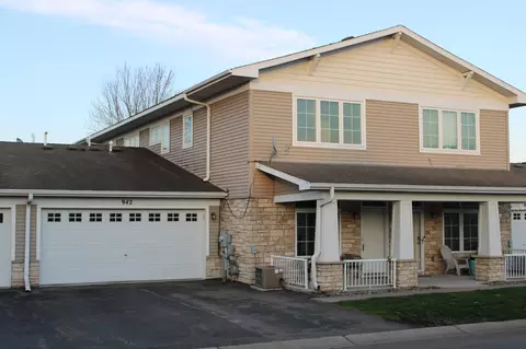 942 Crossings Way, Delano, MN 55328