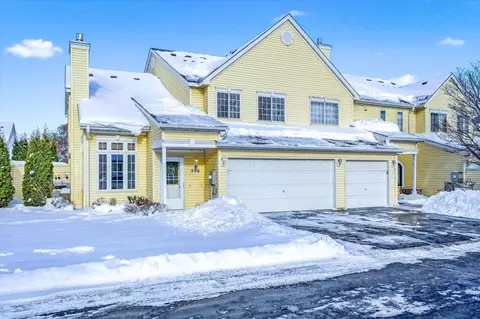 506 Aqua Cir, Lino Lakes, MN 55014