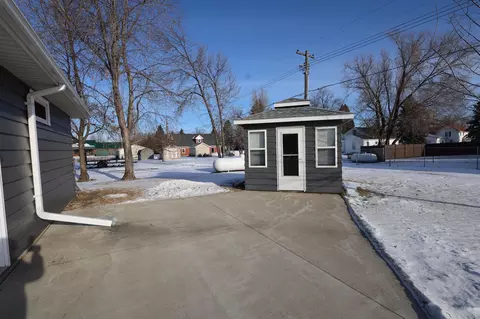 320 Daisy Ave, Buxton, ND 58218 photo 39