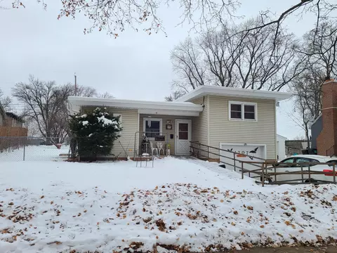 1207 10 12 Ave NW, Rochester, MN 55901