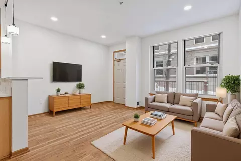 545 N 1st St #123, Minneapolis, MN 55401