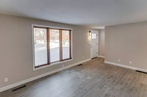 Living - 6169 Donald St, Baxter, MN 56425 photo 2 of 3
