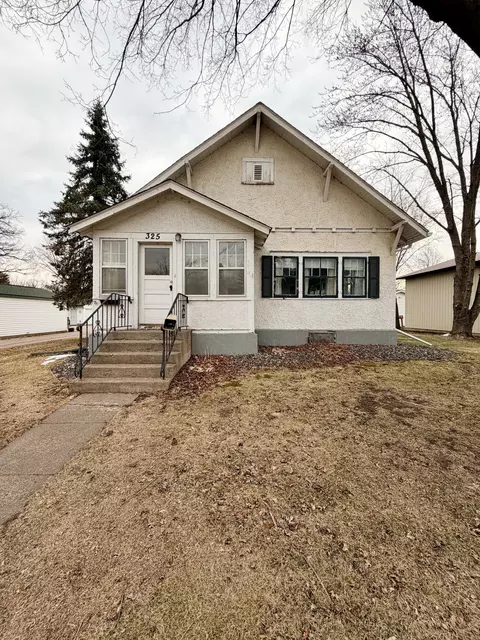325 Central Ave N, Milaca, MN 56353