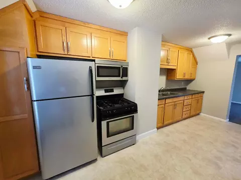 Kitchen - 312 3rd Ave NE, Saint Cloud, MN 56304 photo 2 of 5