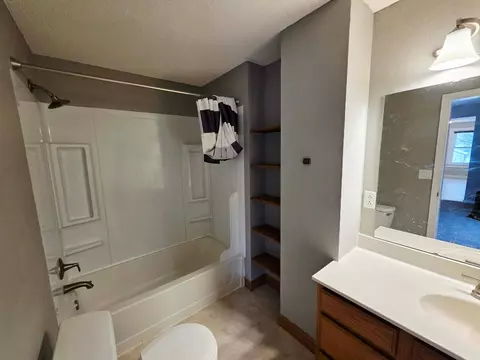 Bath - 312 3rd Ave NE, Saint Cloud, MN 56304 photo 1 of 2