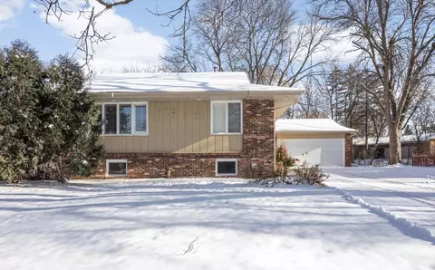 5315 Malibu Dr, Edina, MN 55436