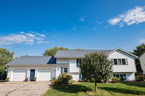 8330 E 10th St, Winona, MN 55987