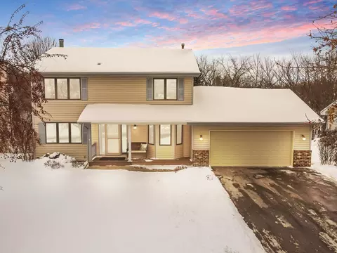 8139 Jewel Ave S, Cottage Grove, MN 55016