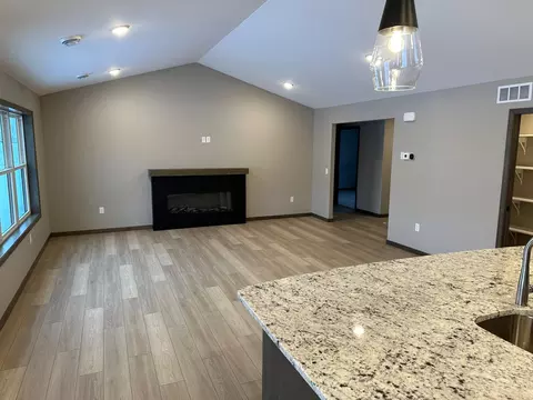 1917 68th Ave N, Saint Cloud, MN 56303 photo 9