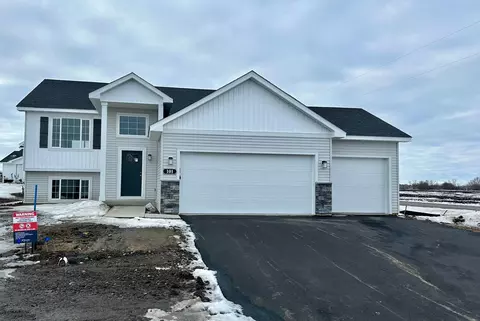 101 Robbie Ln, Howard Lake, MN 55349