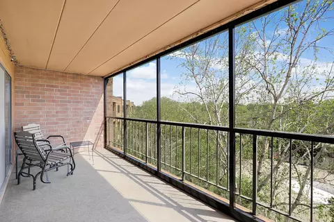 3300 Louisiana Ave S #517, Saint Louis Park, MN 55426