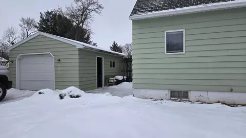 814 14th Ave SE, Austin, MN 55912 photo 3