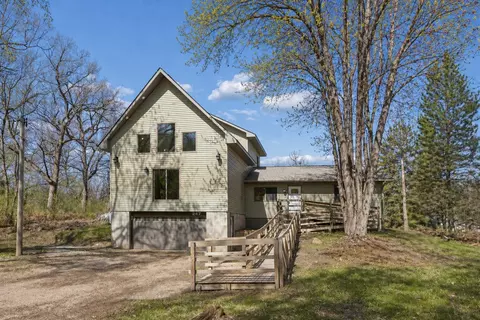 247 Glenmar Ave, Mahtomedi, MN 55115