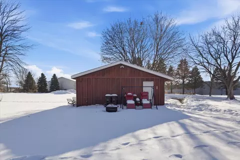 3575 Vermillion St, Hastings, MN 55033