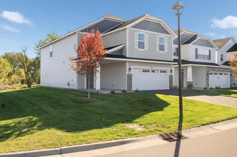 1420 192nd Ave, Oak Grove, MN 55011