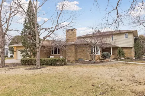 4255 Basswood Rd, Saint Louis Park, MN 55416