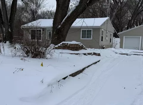 17225 11th Ave N, Minneapolis, MN 55447
