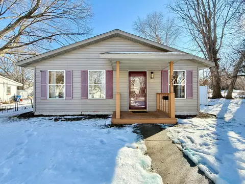 121 W 6th St, Red Wing, MN 55066