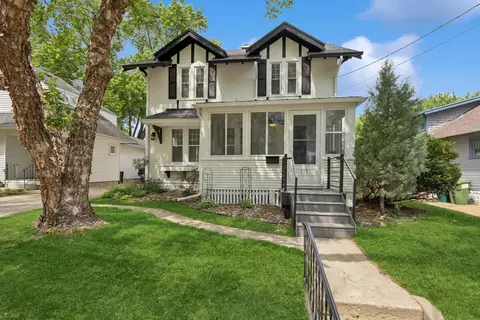 117 9th Ave NW, Rochester, MN 55901