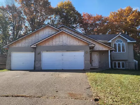 705 Rum River Dr SW, Isanti, MN 55040