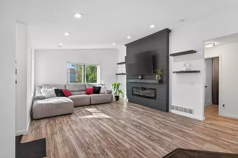 1023 Ivy Ridge Ter, Buffalo, MN 55313