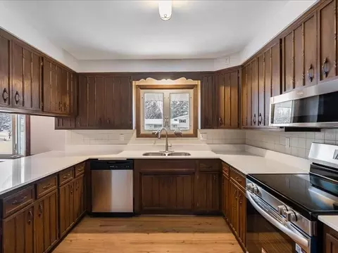 1030 Bromo Ave, Saint Cloud, MN 56303 photo 9