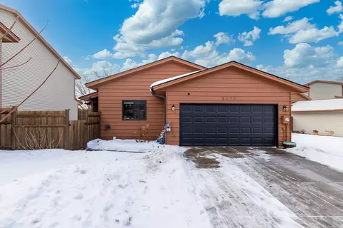 5422 144th St W, Apple Valley, MN 55124
