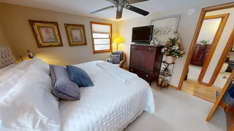Bedroom - 1210 Willmar Ave SW, Willmar, MN 56201 photo 2 of 4