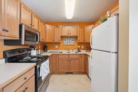 Kitchen - 384 Cedar St, Baldwin, WI 54002 photo 1 of 2