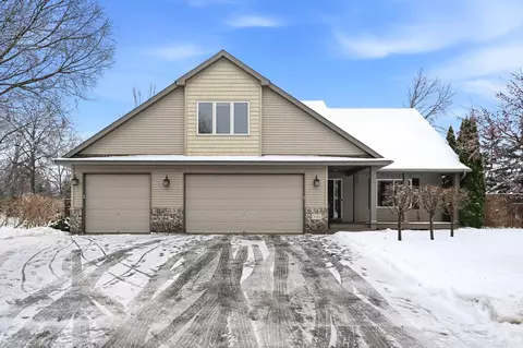 5243 202nd St N, Forest Lake, MN 55025