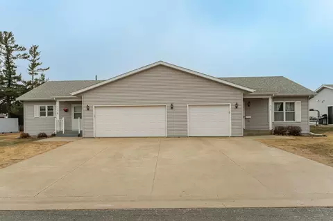 712 Memorial Dr, Spring Valley, MN 55975 photo 21