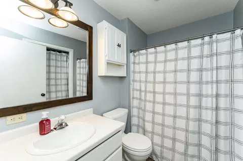 712 Memorial Dr, Spring Valley, MN 55975 photo 14