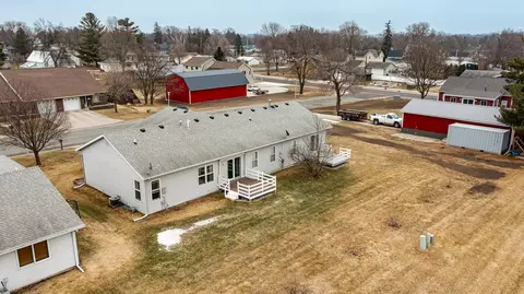 712 Memorial Dr, Spring Valley, MN 55975 photo 26