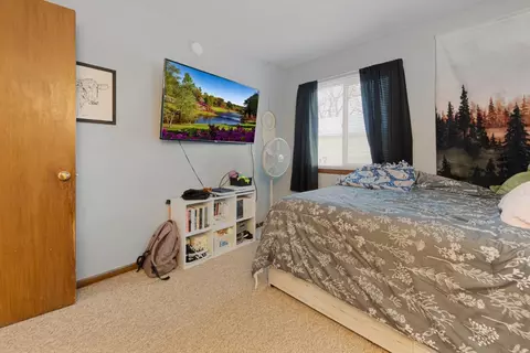 Bedroom - 1221 Home Pl, Faribault, MN 55021 photo 2 of 4
