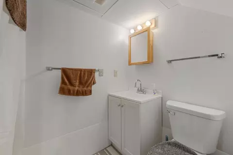 Bath - 1221 Home Pl, Faribault, MN 55021 photo 2 of 2